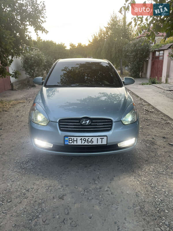 Hyundai-15