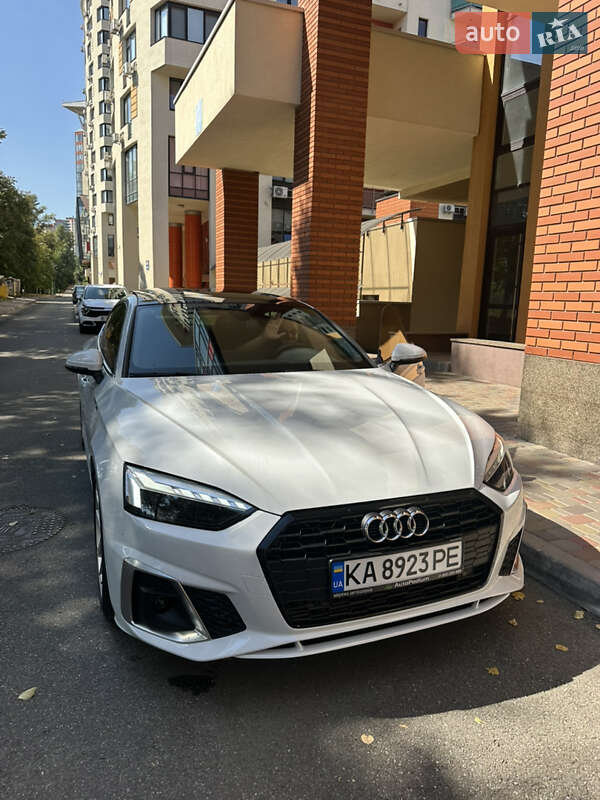 Audi-5
