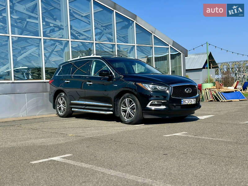 Infiniti-12