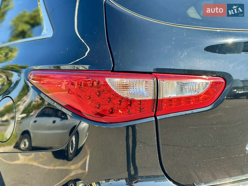 Infiniti-8