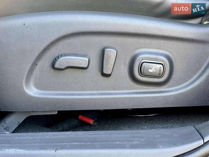 Infiniti-13