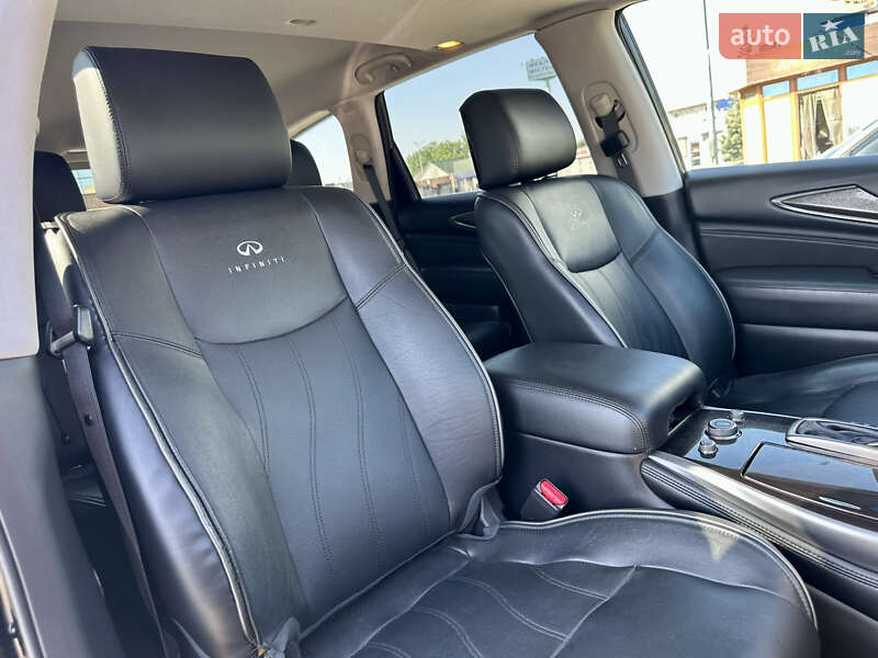 Infiniti-22