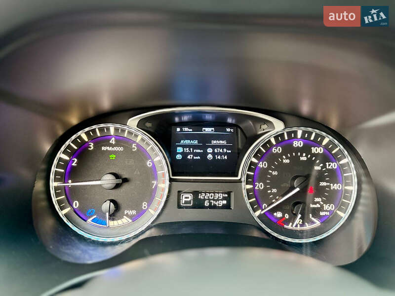 Infiniti-27