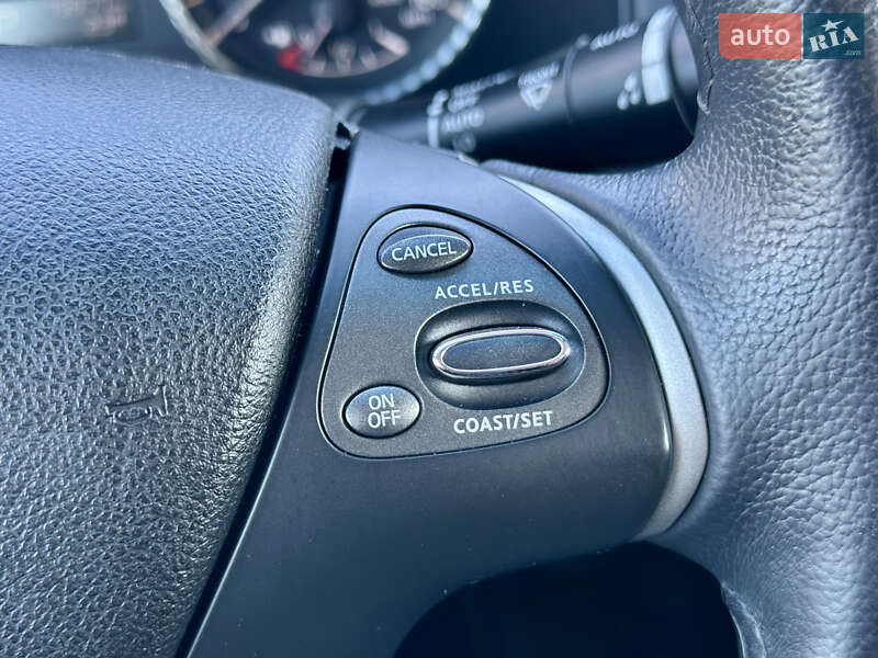 Infiniti-64