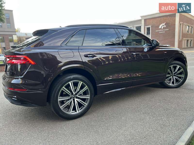 Audi Q8 2020