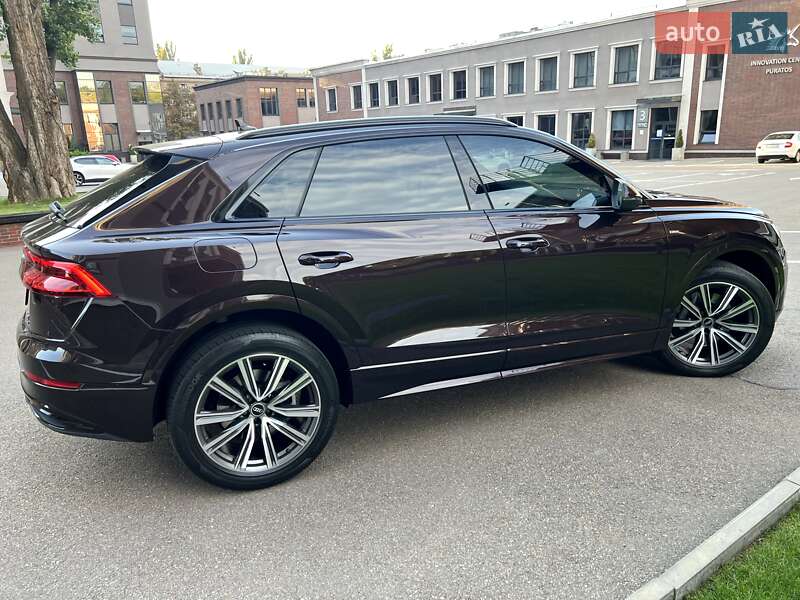 Audi Q8 2020
