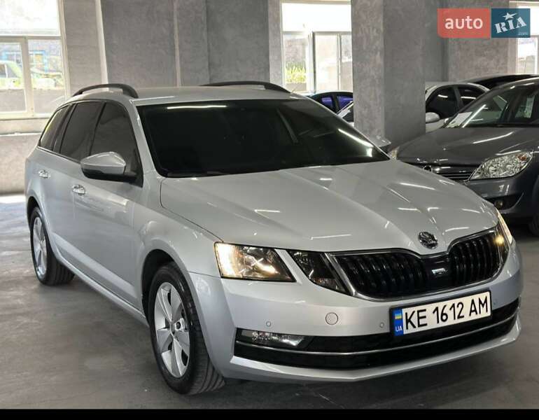 Skoda-22