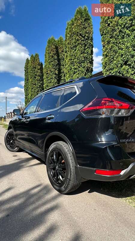 Nissan Rogue 2018