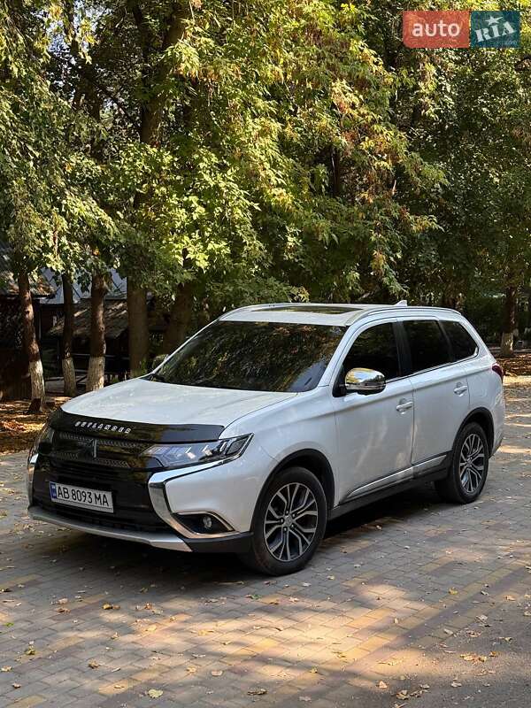 Mitsubishi Outlander 2017