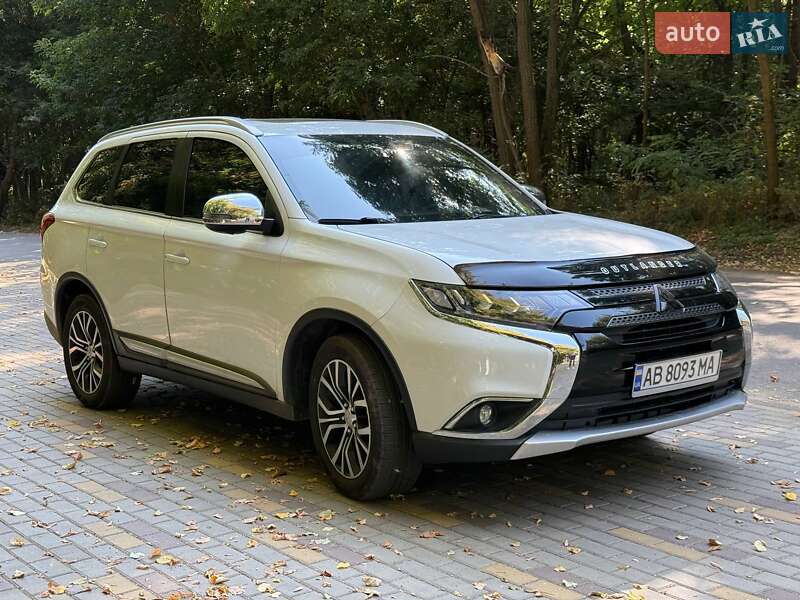 Mitsubishi Outlander 2017