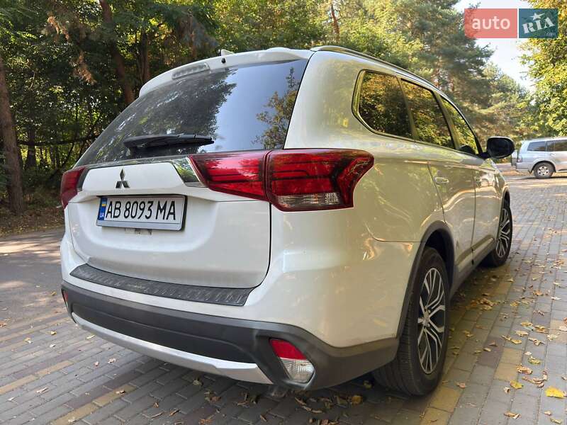 Mitsubishi Outlander 2017