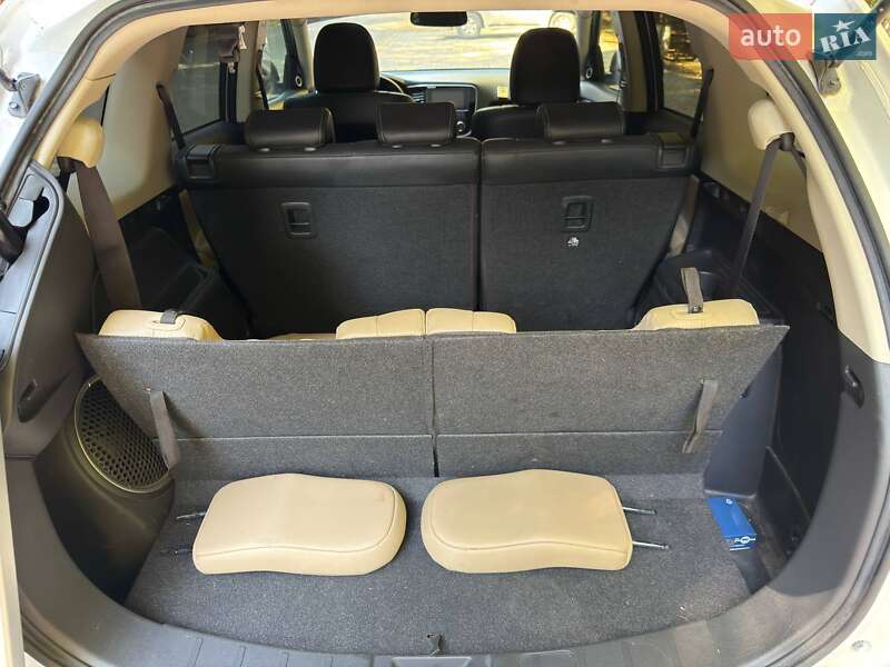 Mitsubishi Outlander 2017