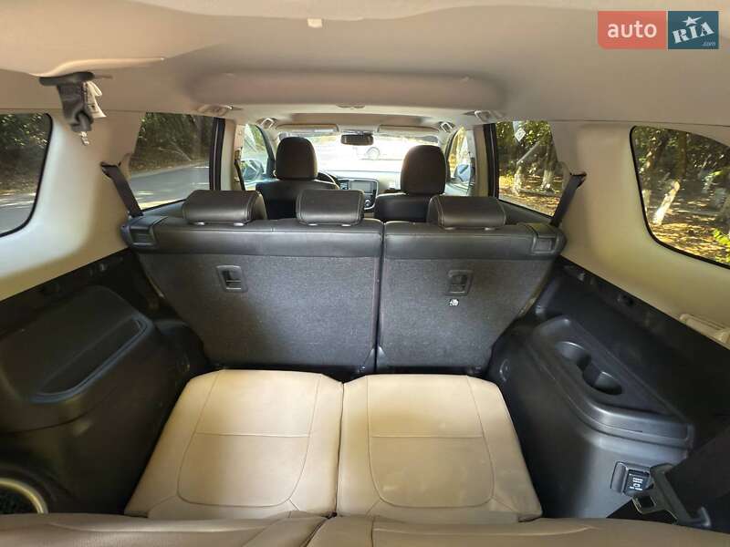 Mitsubishi Outlander 2017