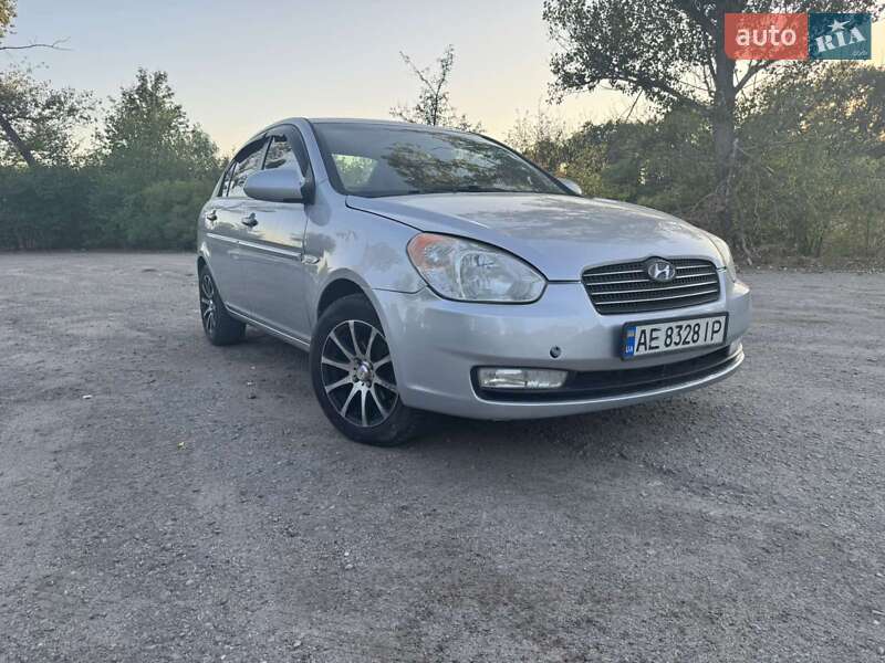 Hyundai Accent 2008