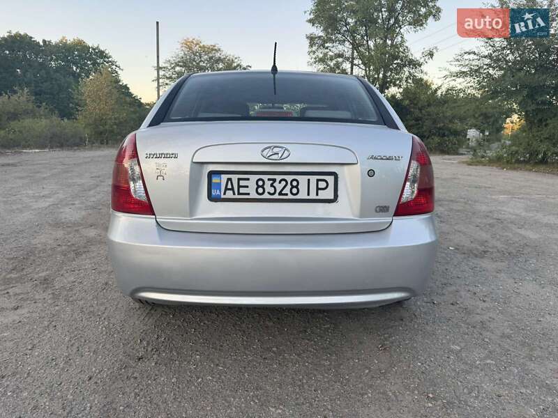 Hyundai Accent 2008