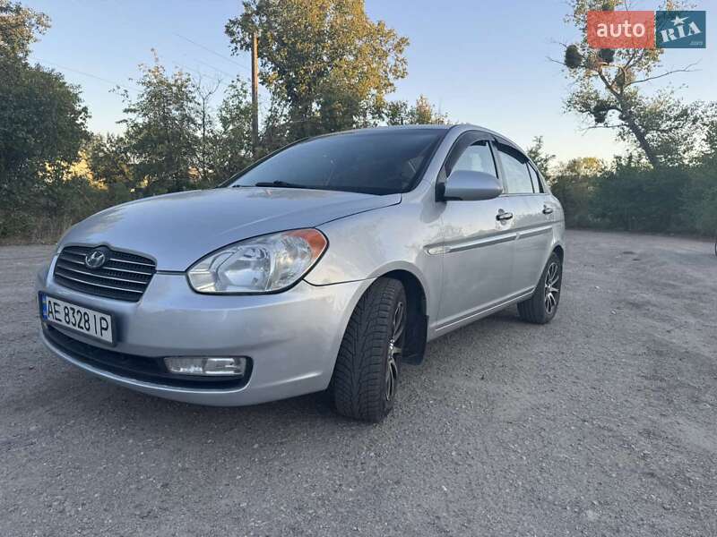 Hyundai Accent 2008