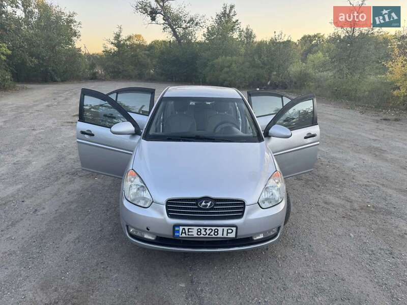 Hyundai Accent 2008