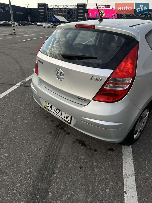 Hyundai i30 2008