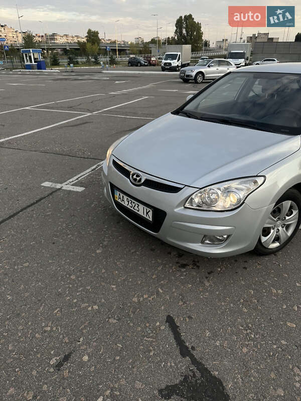 Hyundai i30 2008