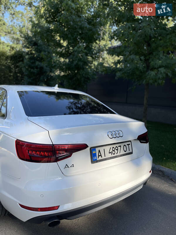Audi A4 2015