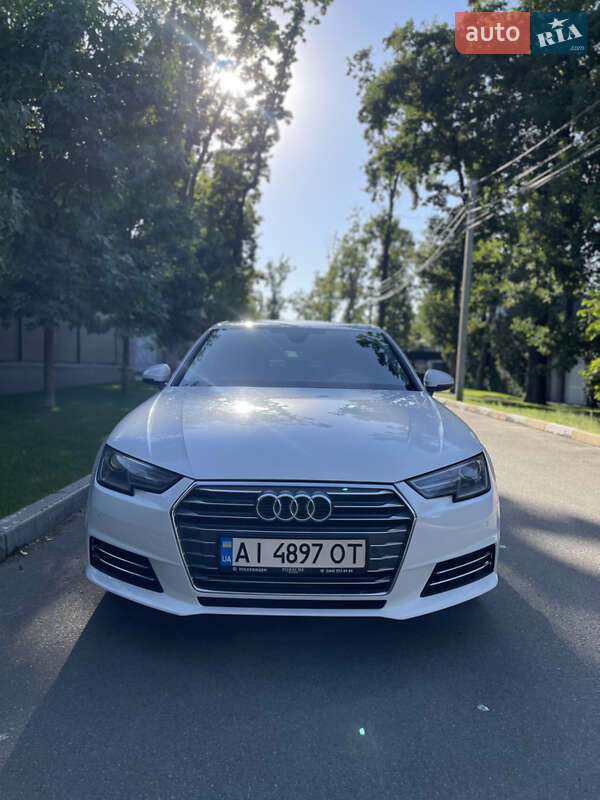 Audi A4 2015