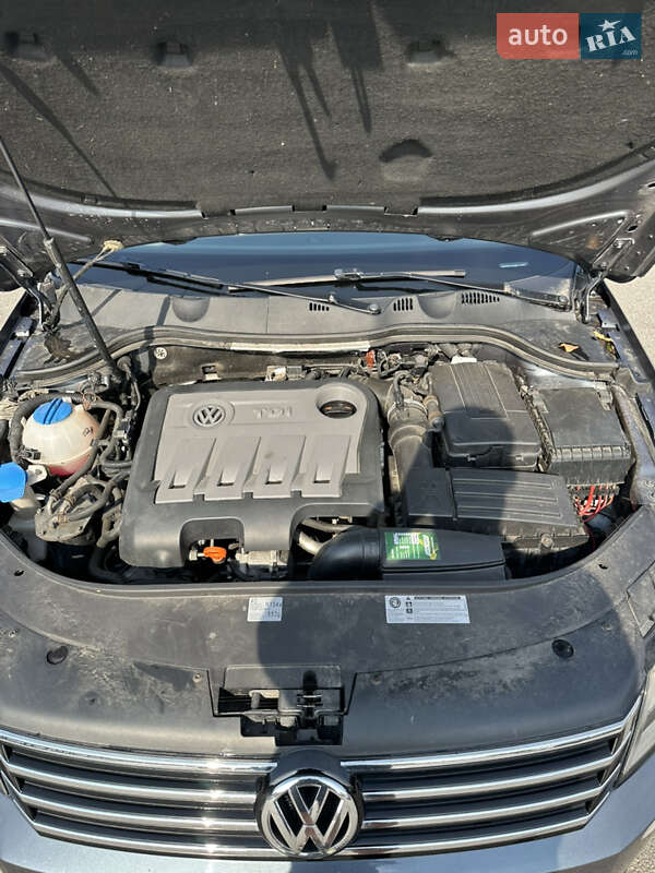 Volkswagen Passat 2013