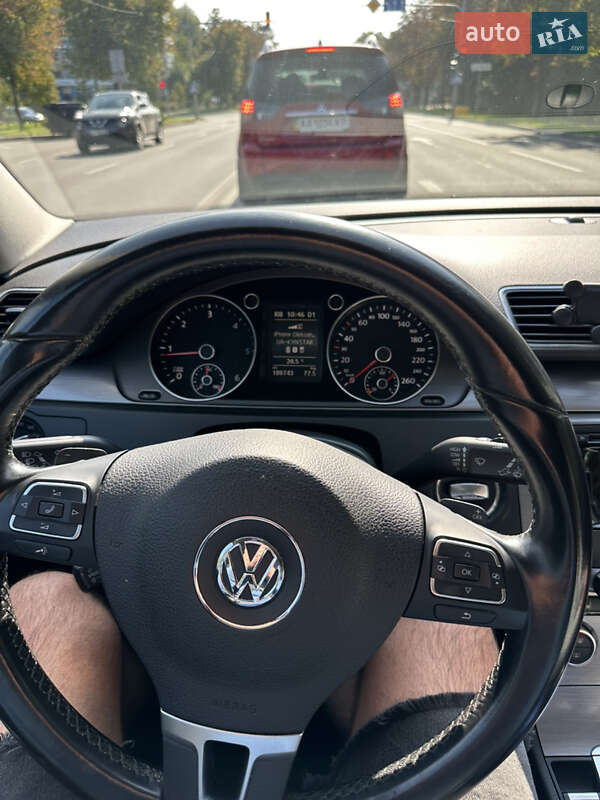 Volkswagen Passat 2013