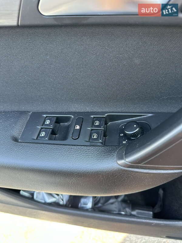 Volkswagen Passat 2013