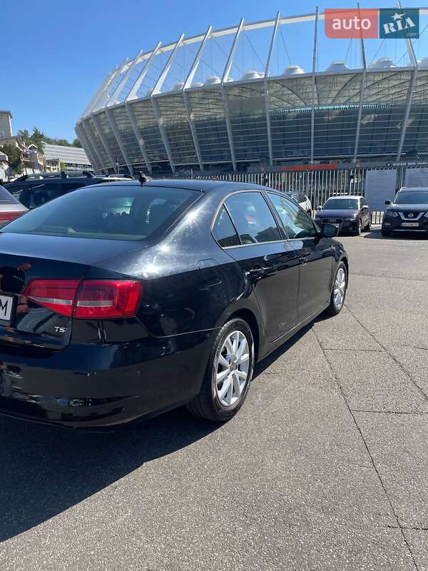 Volkswagen Jetta 2015