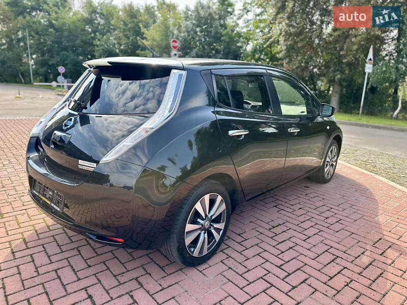 Nissan Leaf 2017