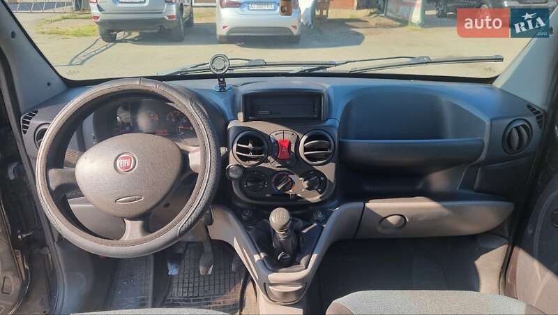 Fiat Doblo 2011