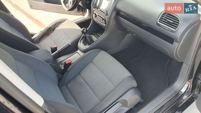 Volkswagen Golf 2011