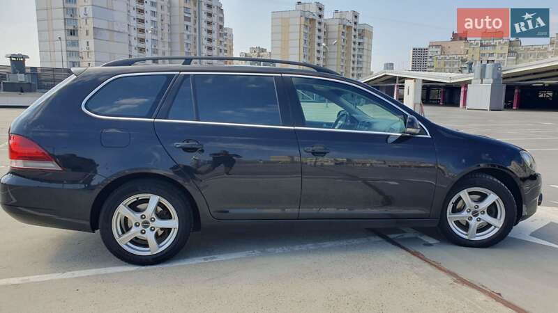 Volkswagen Golf 2011