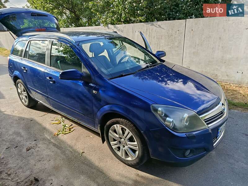 Opel Astra 2009