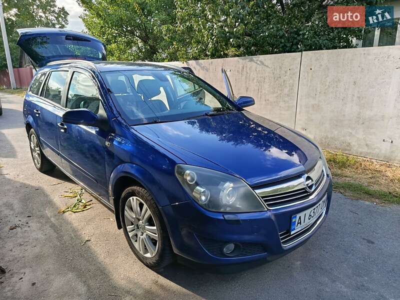 Opel Astra 2009