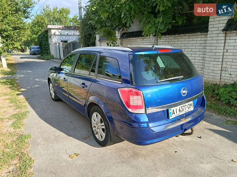 Opel Astra 2009