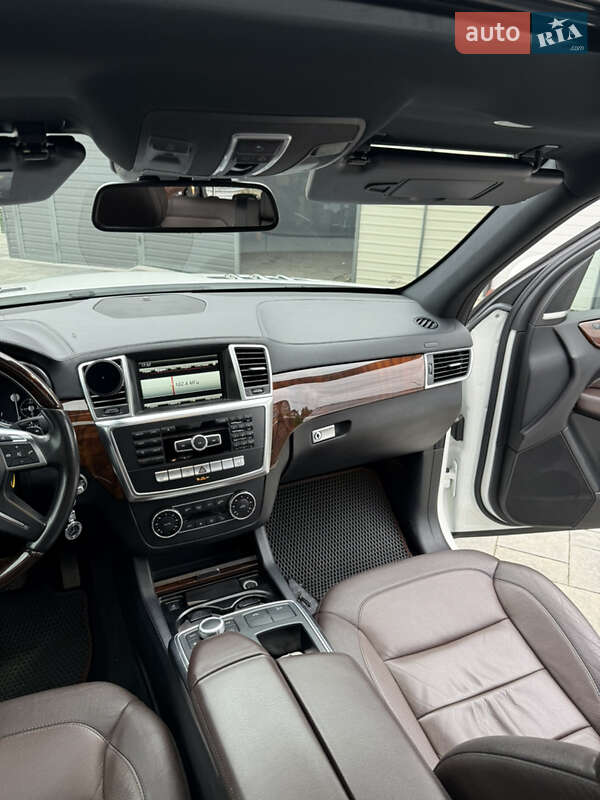 Mercedes-Benz GL-Class 2015