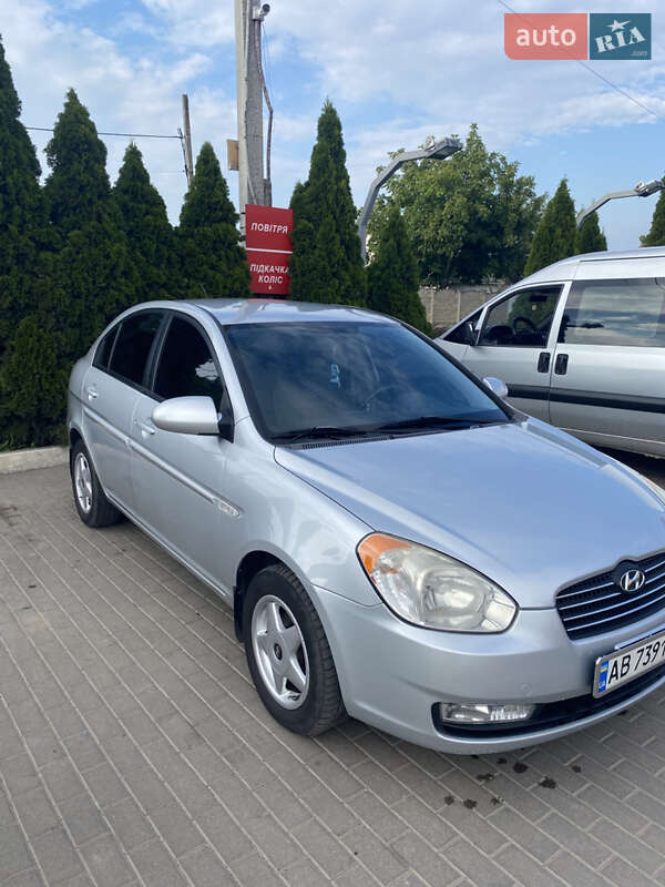Hyundai Accent 2008