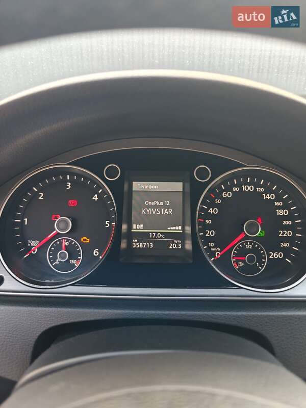 Volkswagen Passat 2013