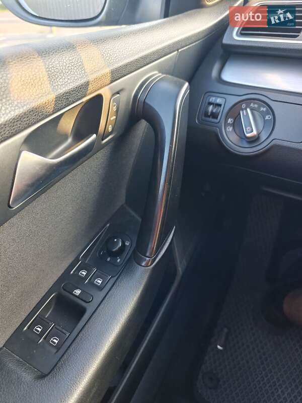 Volkswagen Passat 2013