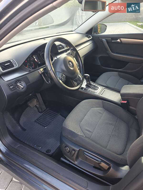 Volkswagen Passat 2013