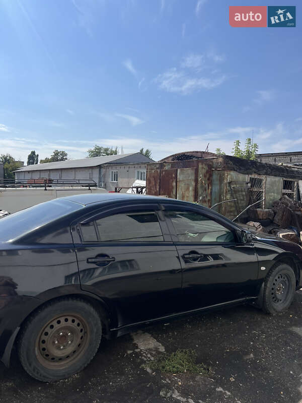 Mitsubishi Galant 2008