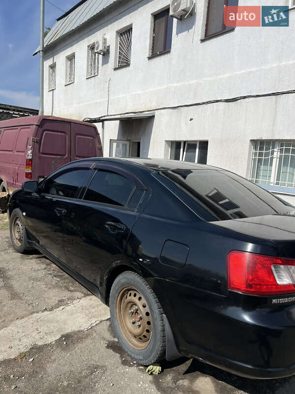 Mitsubishi Galant 2008