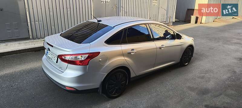 Ford Focus 2013