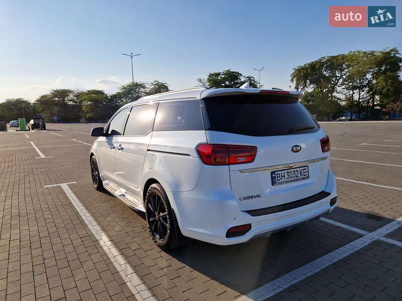 Kia Carnival 2018