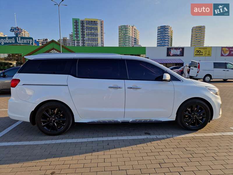 Kia Carnival 2018