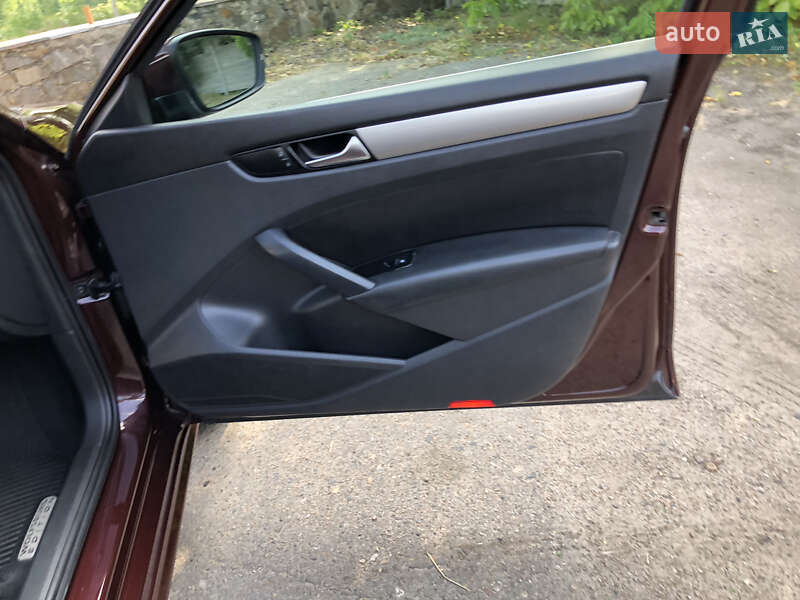 Volkswagen Passat 2013