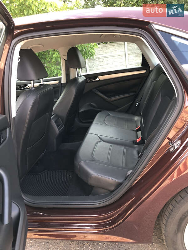 Volkswagen Passat 2013