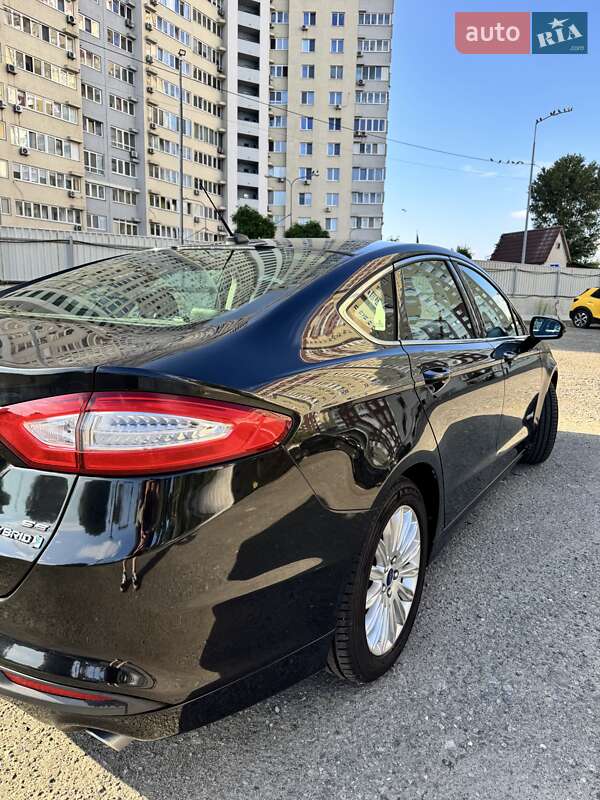 Ford Fusion 2013