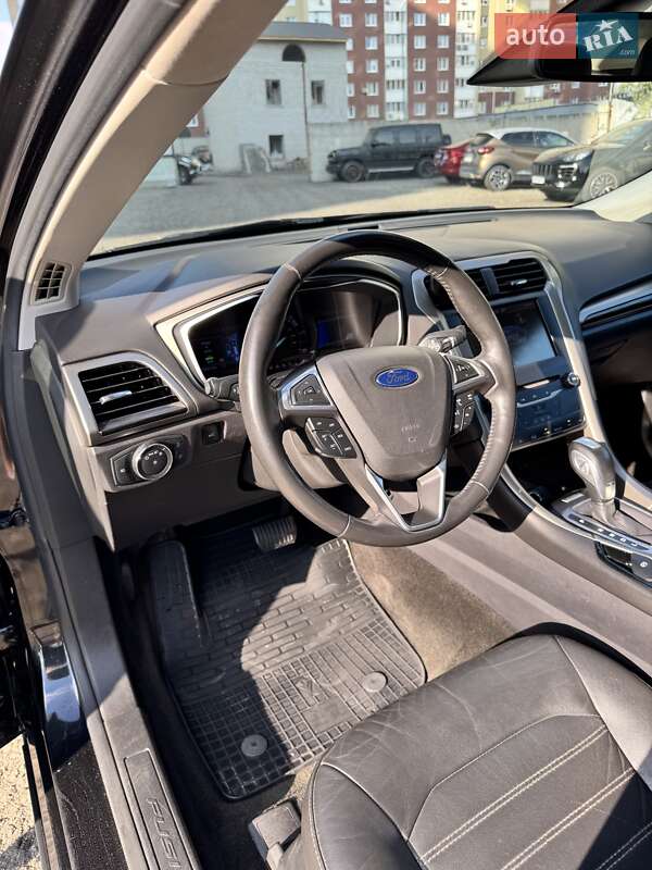 Ford Fusion 2013